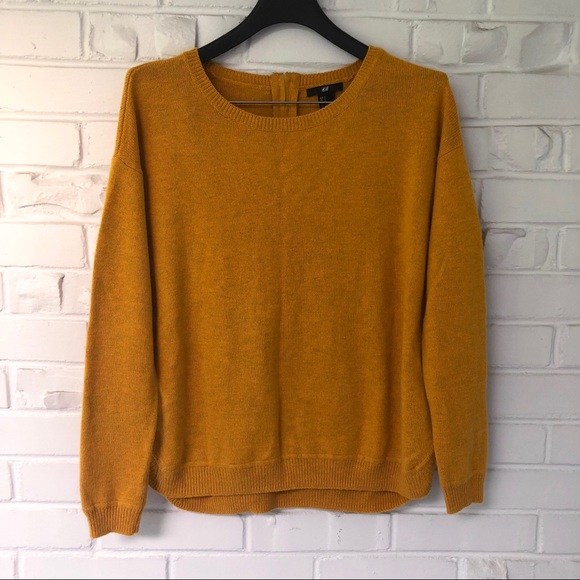 H&M Sweaters - H&M Mustard Oversized Knit Sweater Size Small